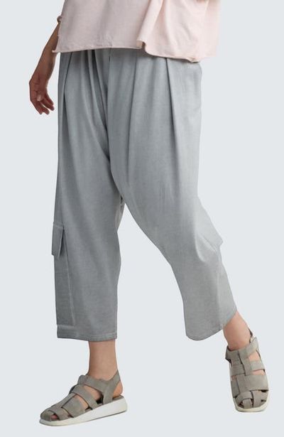 LUUKAA LUUKAA Liore Garment-Dyed V-Shape Pants
