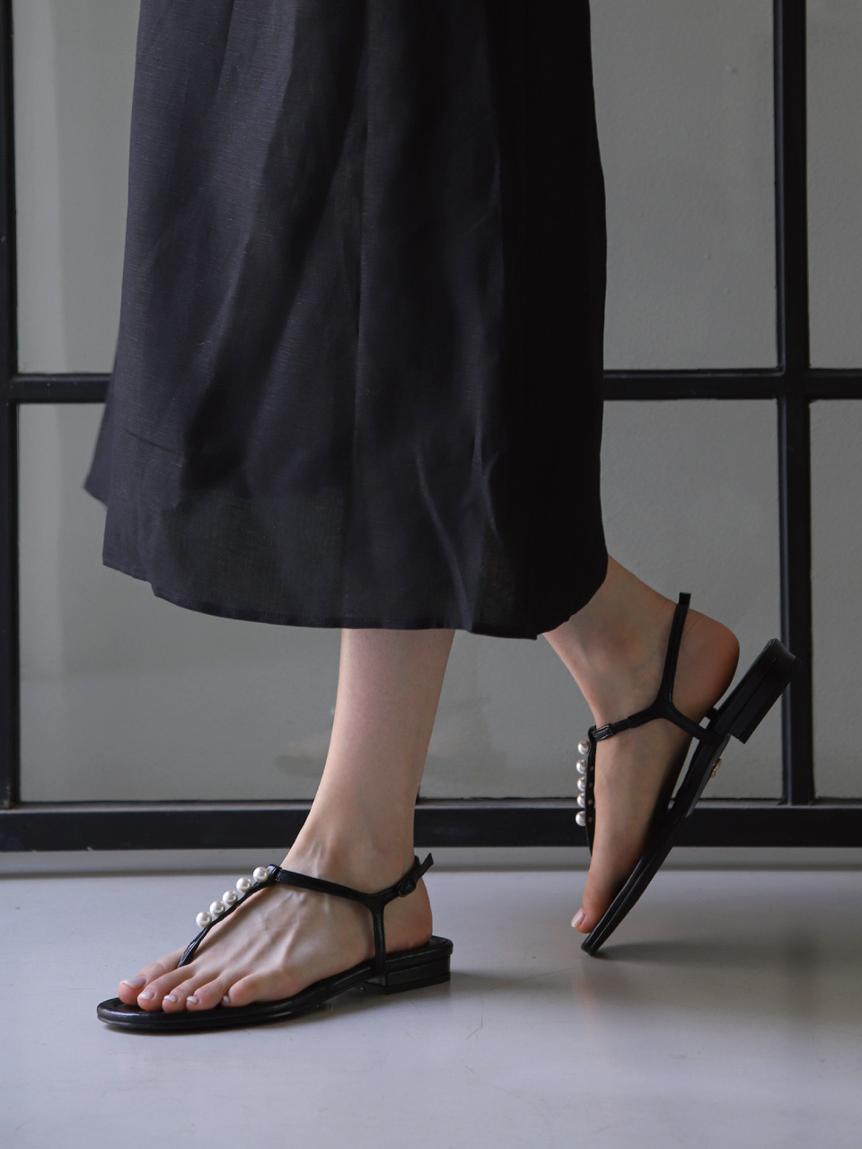 LVDWY Foundation Flip-Flops (Pearl Ver.) (1.5cm)_Black