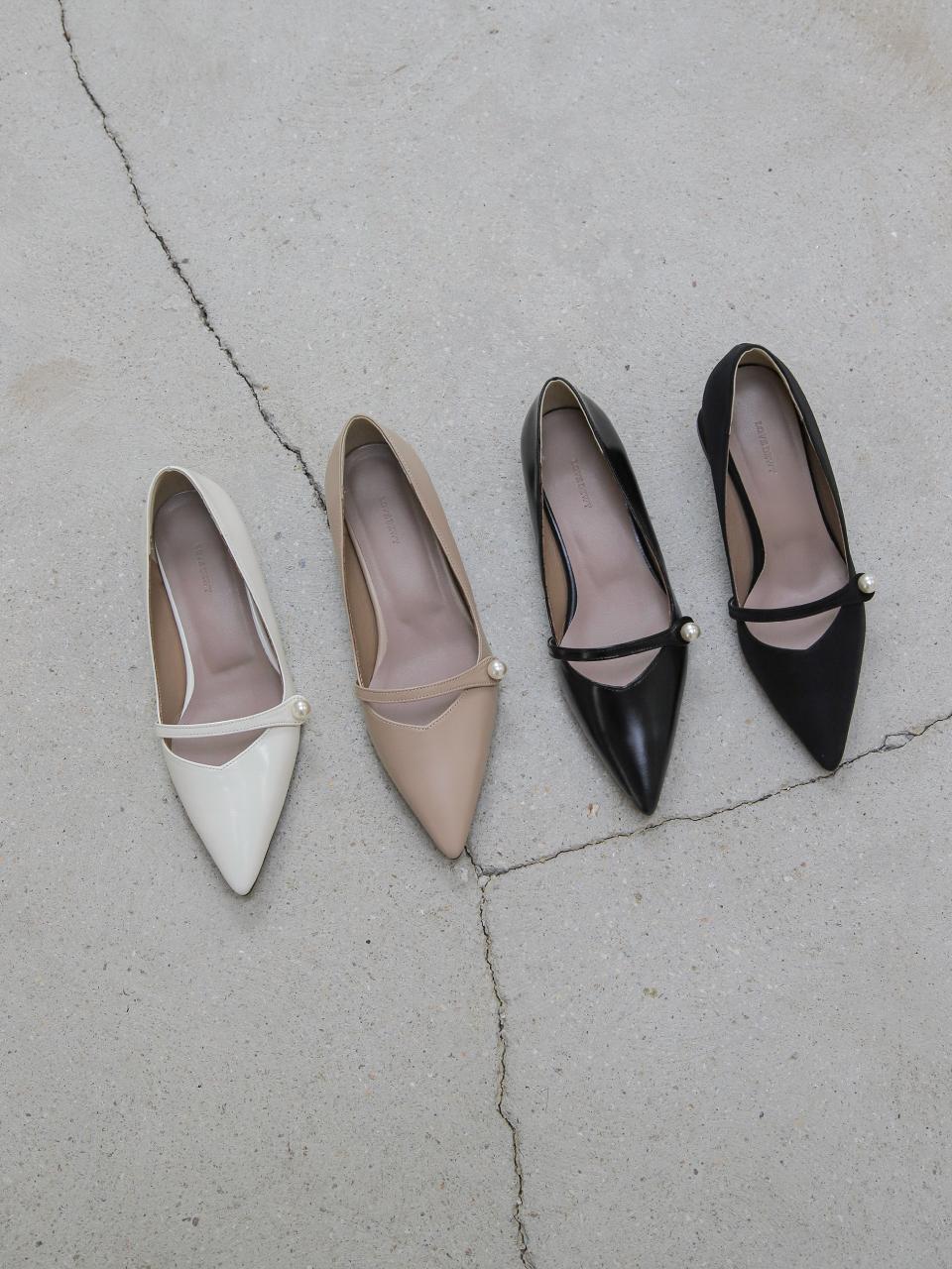 LVDWY Pointed Toe Elodie Shoes
