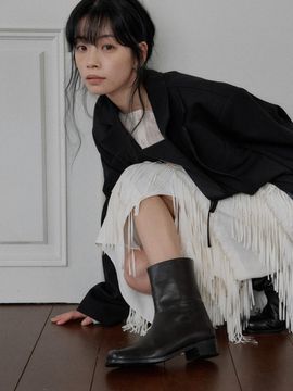 LVDWY Premium Leather Comfortable Line Short Boots [Black]