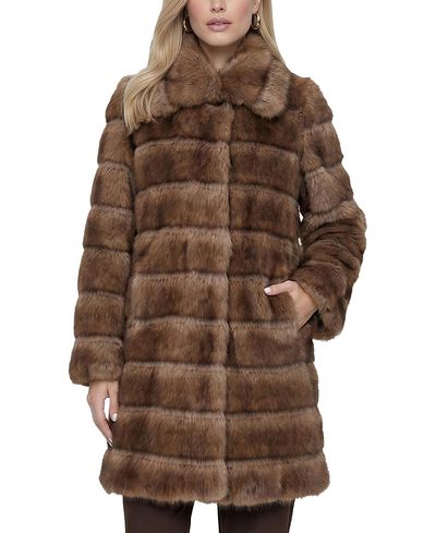 Lyla Grant Lyla Grant Faux Fur Sable Short Coat
