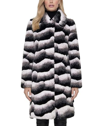 Lyla Grant Lyla Grant Fur-Fee Chinchilla Short Coat