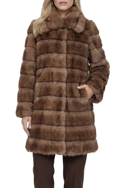 Lyla Grant Lyla Grant Fur-Free Sable (Faux Fur) Short Coat