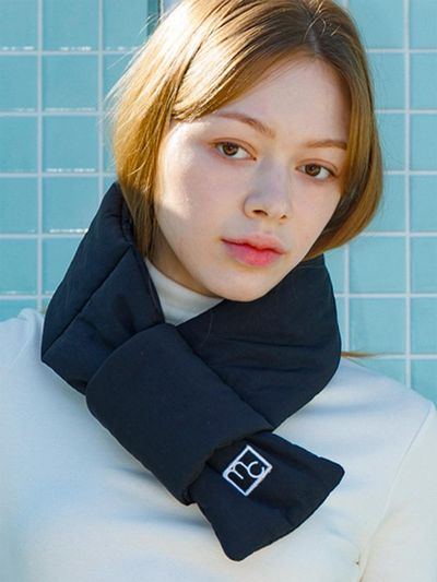 macky bambi padded short muffler [black]