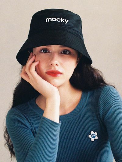 macky Basic Logo Bucket Hat [Black]