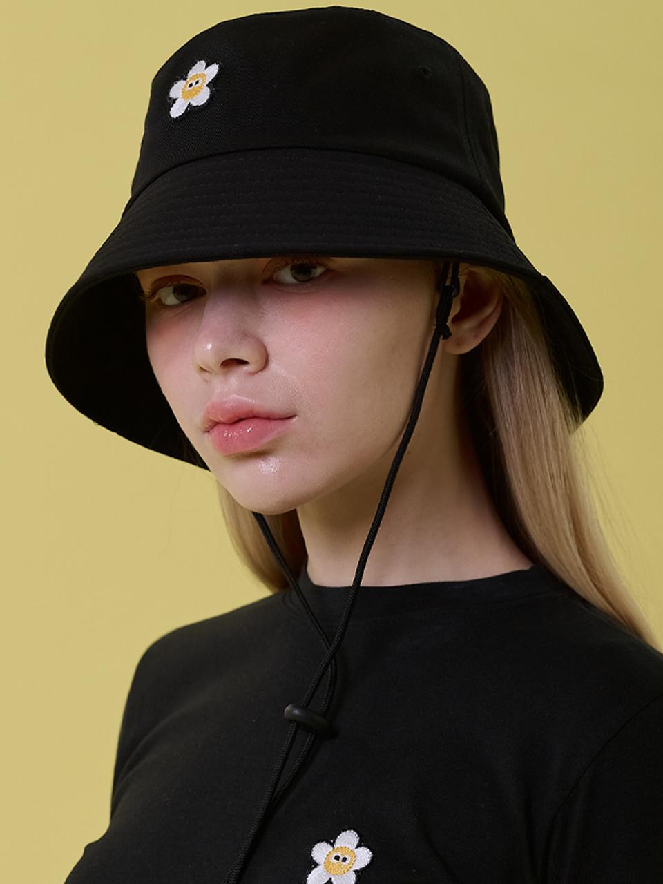 macky Daisy String Bucket Hat [Black]