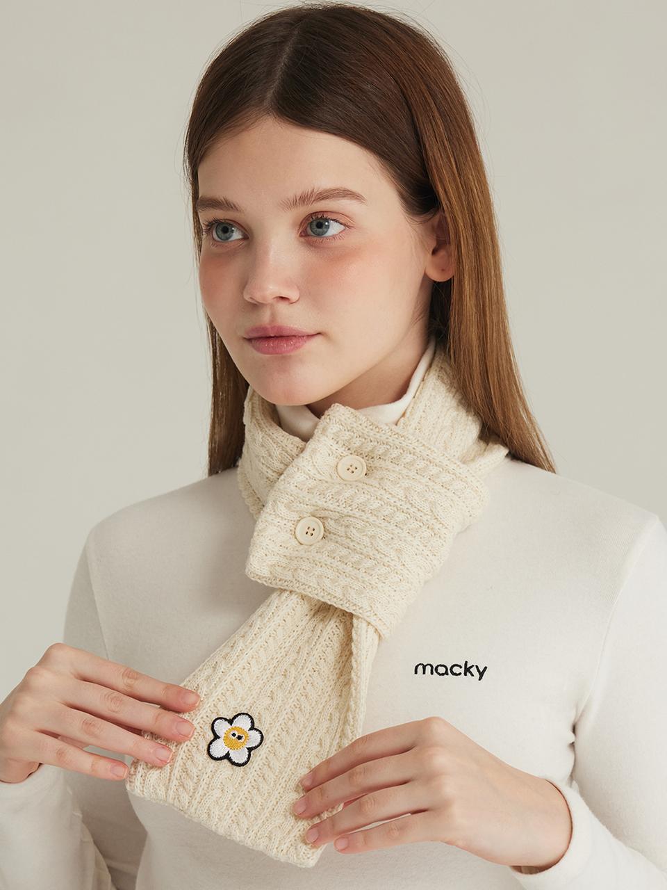 macky Point Button Knit Muffler [Ivory]