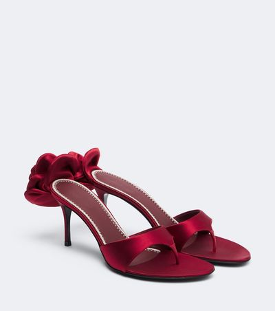 Magda Butrym Magda Butrym Floral-appliqué satin thong sandals