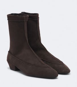 Magda Butrym Magda Butrym Shearling-lined suede ankle boots