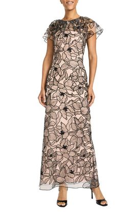 Maggy London Maggy London Short Sleeve Illusion Gown