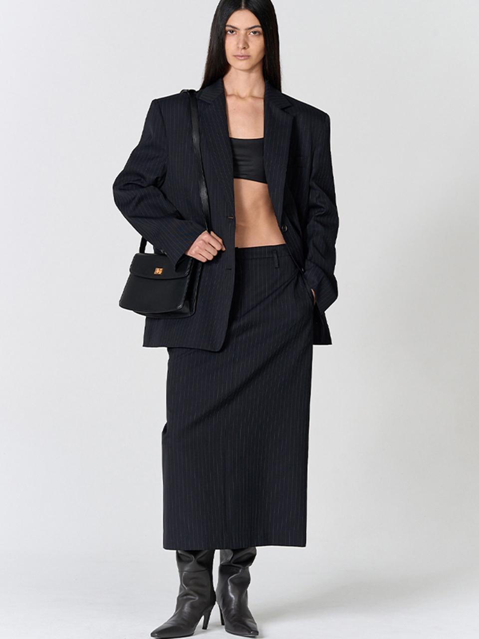 MAGJAY Striped Midi Skirt [Navy]