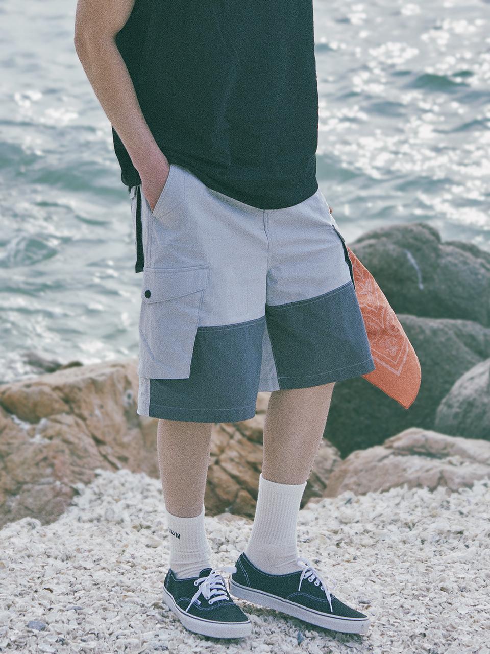 MAGOODGAN Color Carabiner Relax Fit Short Pants_Light Gray