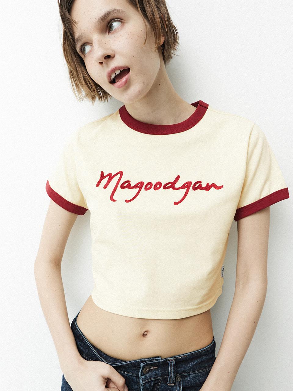 MAGOODGAN Crop Slim Fit Chain Embroidery 3617 Color T-shirt