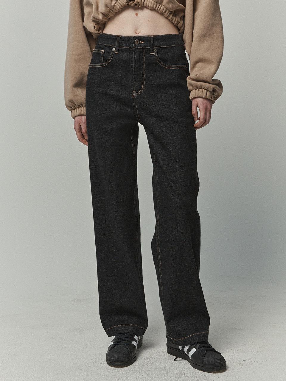 MAGOODGAN Fatro 7601 Wide Fit Denim Pants (Black)