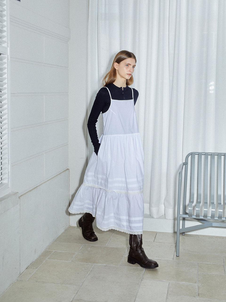 mais BACK OPEN LACE SHIRRING DRESS / WHITE