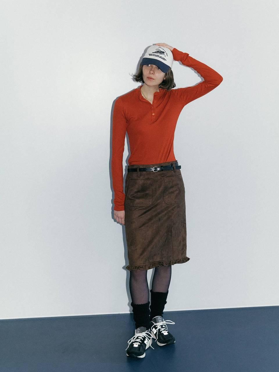mais Ruffle Suede Slit Midi Skirt_Brown