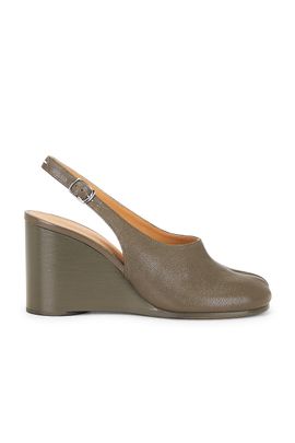 Maison Margiela Maison Margiela Tabi Slingback Wedge Pump