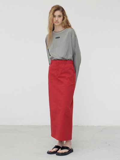 MAISONMARAIS Cotton Twill Clean-lined Maxi Skirt [Red]