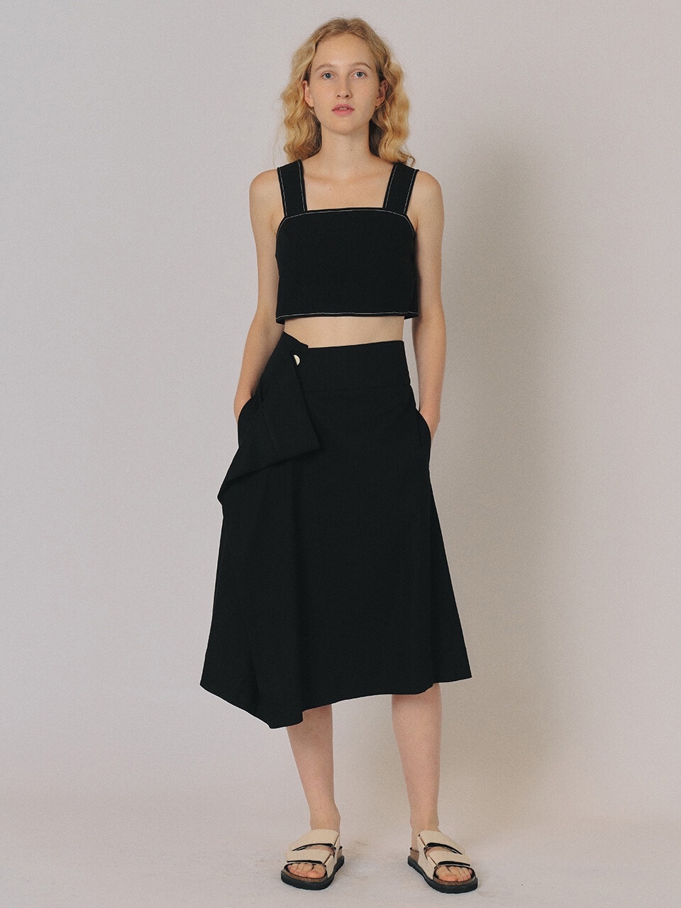 MAISONMARAIS Linen Flared Skirt_Black