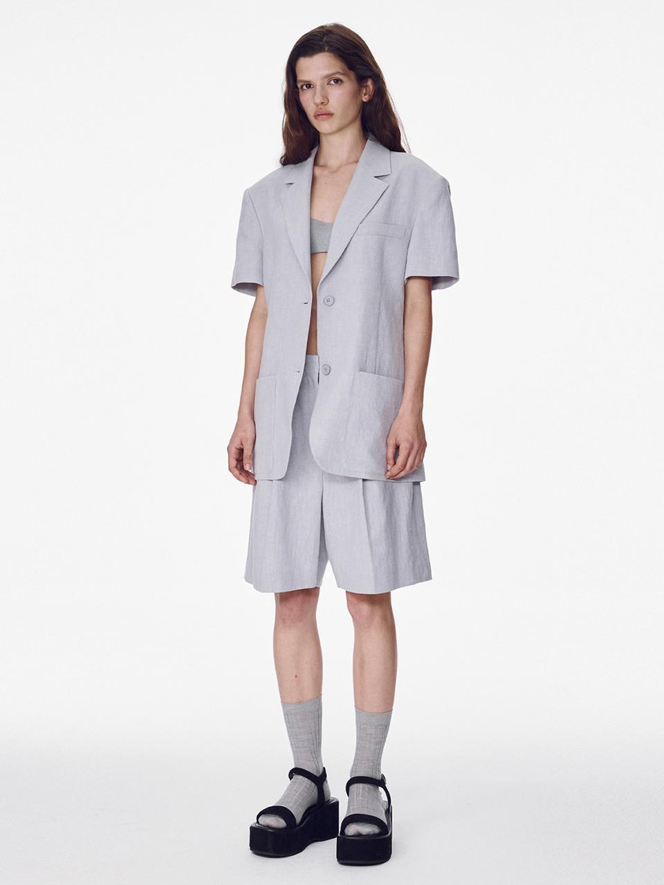 MAISONMARAIS One Tuck Bermuda Shorts_Grey