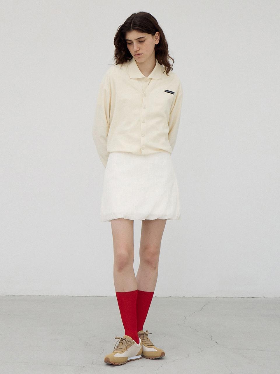 MAISONMARAIS Organza Balloon Double-Layered Shorts [Beige]