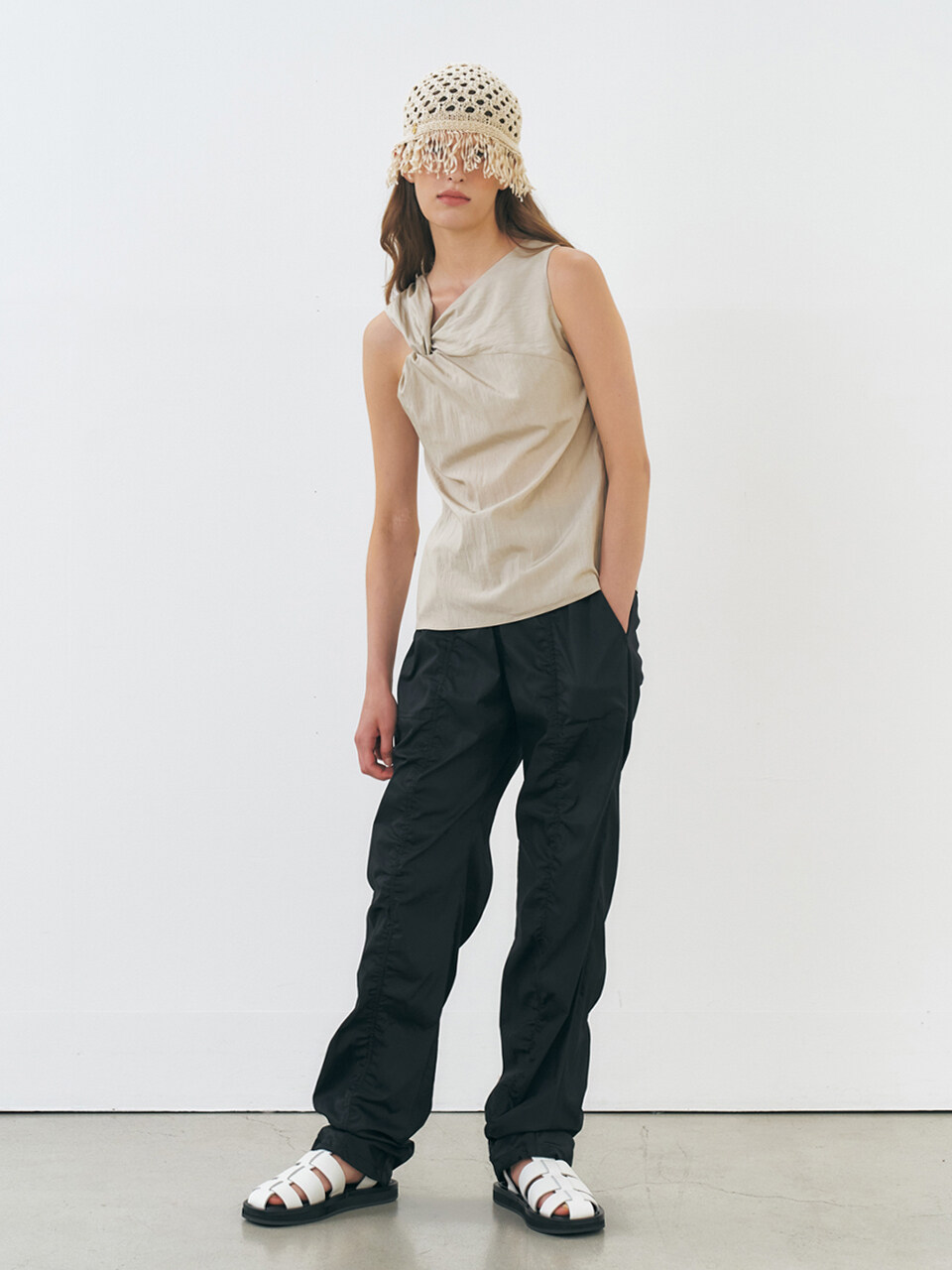 MAISONMARAIS Puckering Jogger_Black