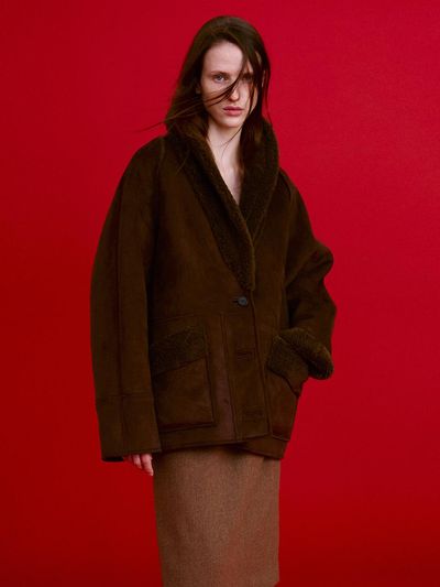 MAISONMARAIS Shawl Collar Reversible Mouton Jacket [Brown]