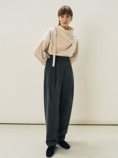 MAISONMARAIS Two Tuck Wool Slacks _Grey