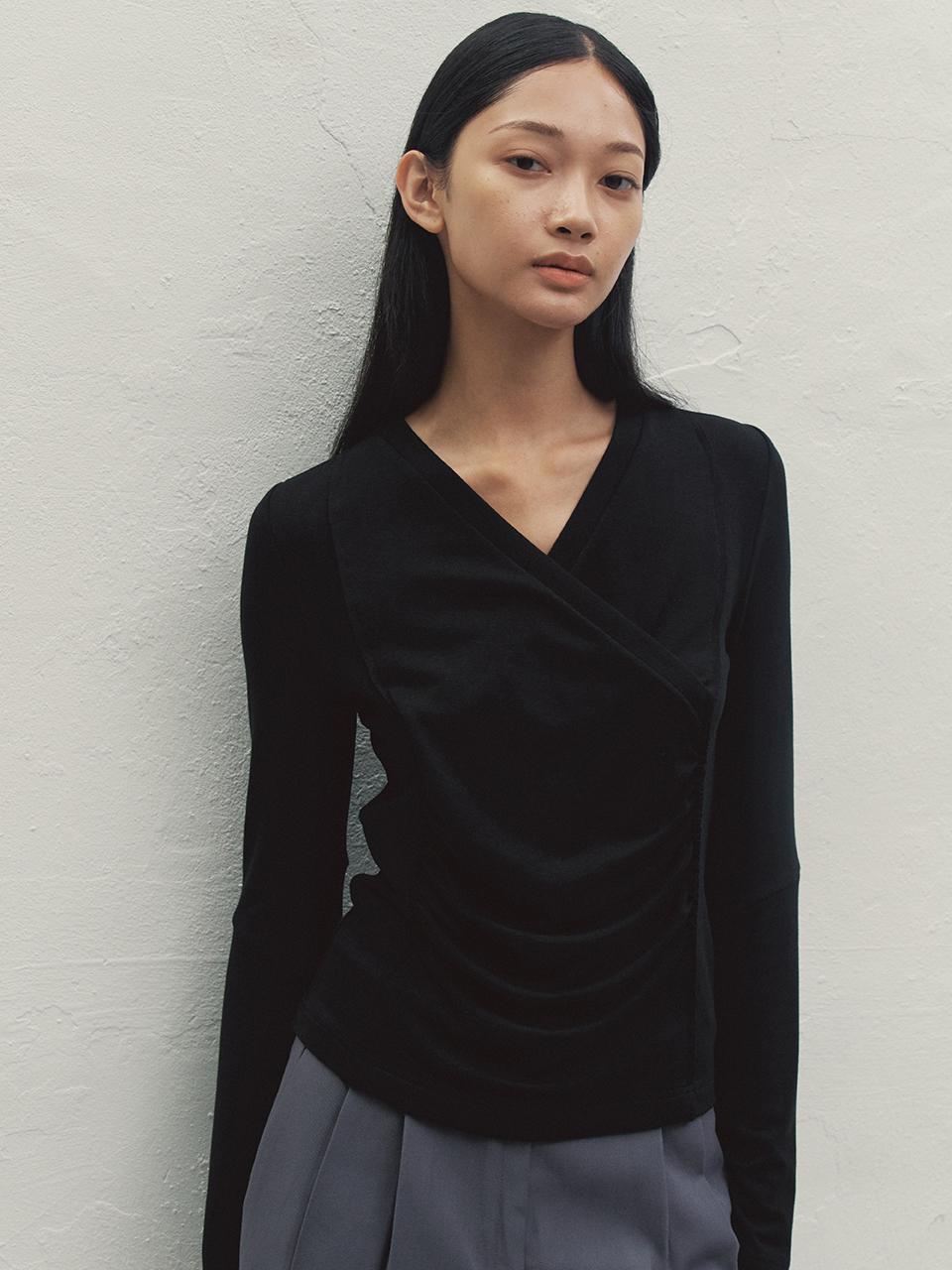 MAKE A TOAST DRAPE SHIRRING TOP BLACK MBDFTO006BK