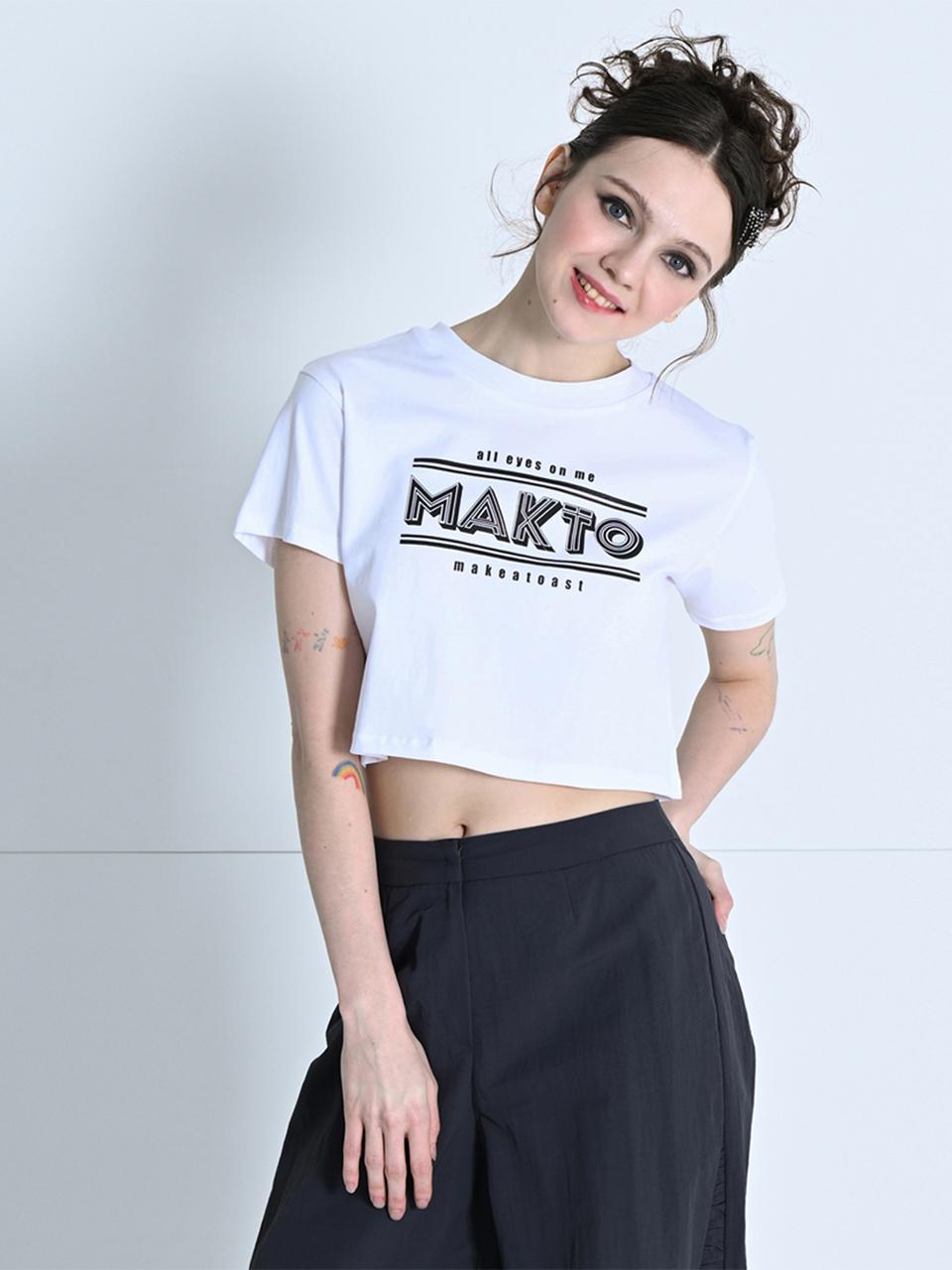 MAKE A TOAST PRINT CROP LETTERING T-SHIRT WHITE MBCSTO023WH