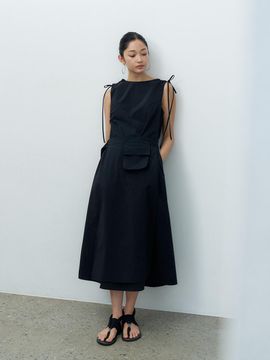 MAKE A TOAST Two-way Belted Pocket Sleeveless Dress [Black] (MBESOP004BK)