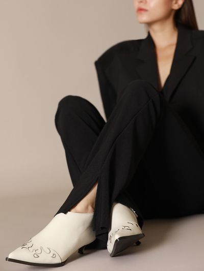 MakMade Shadow Laser Booties - Off White