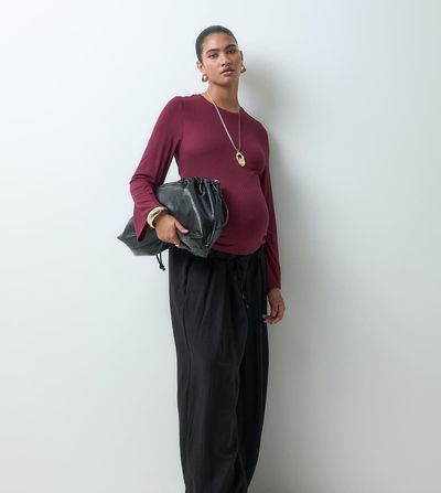 Mama.licious Mamalicious Maternity long sleeve ribbed jersey t-shirt in burgundy-RED