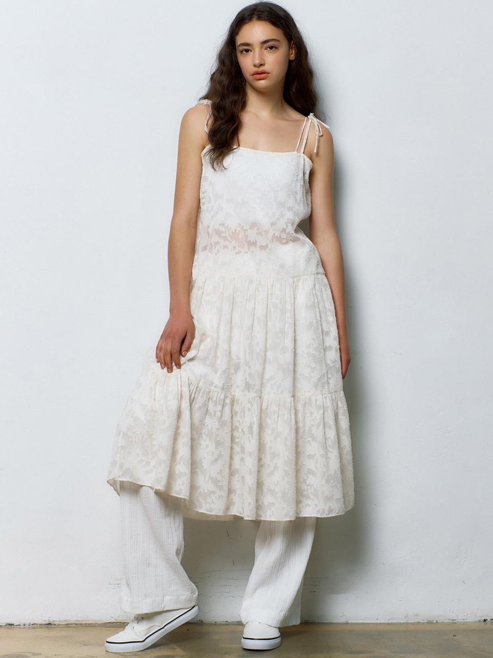 MANAVIS7 Airy Sleeveless Dress [WHITE]