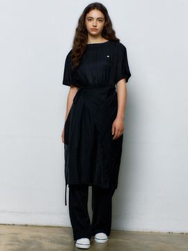 MANAVIS7 Eloi Wrap One-Piece Maxi [Black]