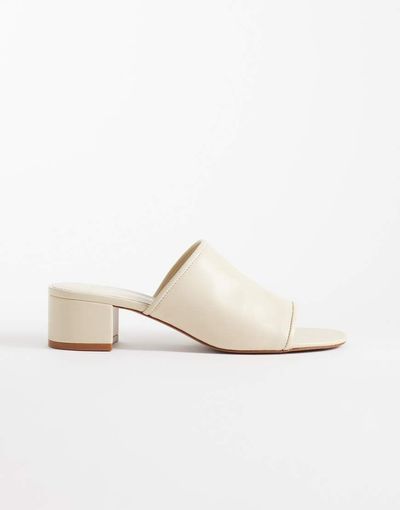 Mango Mango 100% leather low block heeled sandal in ecru-Neutral