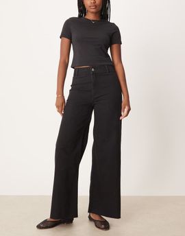Mango Mango Catherin raw hem straight leg jeans in black
