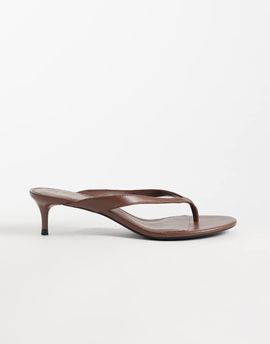 Mango Mango faux leather heeled flip flops in chocolate-Brown