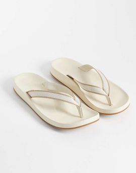 Mango Mango flip flops in white