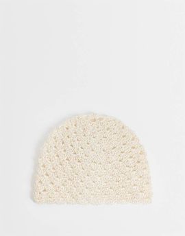 Mango Mango knit beanie hat in cream-Neutral