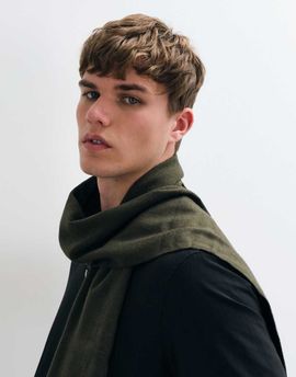 Mango Mango knitted scarf in khaki-Green