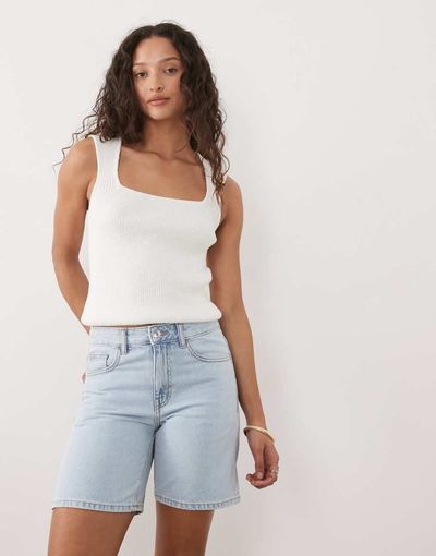 Mango Mango Teen 100% cotton denim Bermuda shorts in bleach wash-Blue