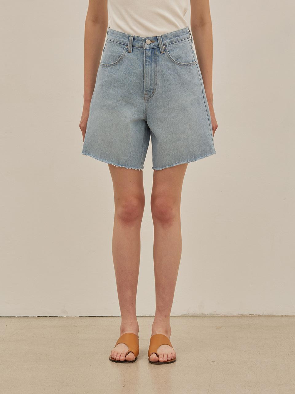 MangoManyPlease DELTA DENIM SHORTS