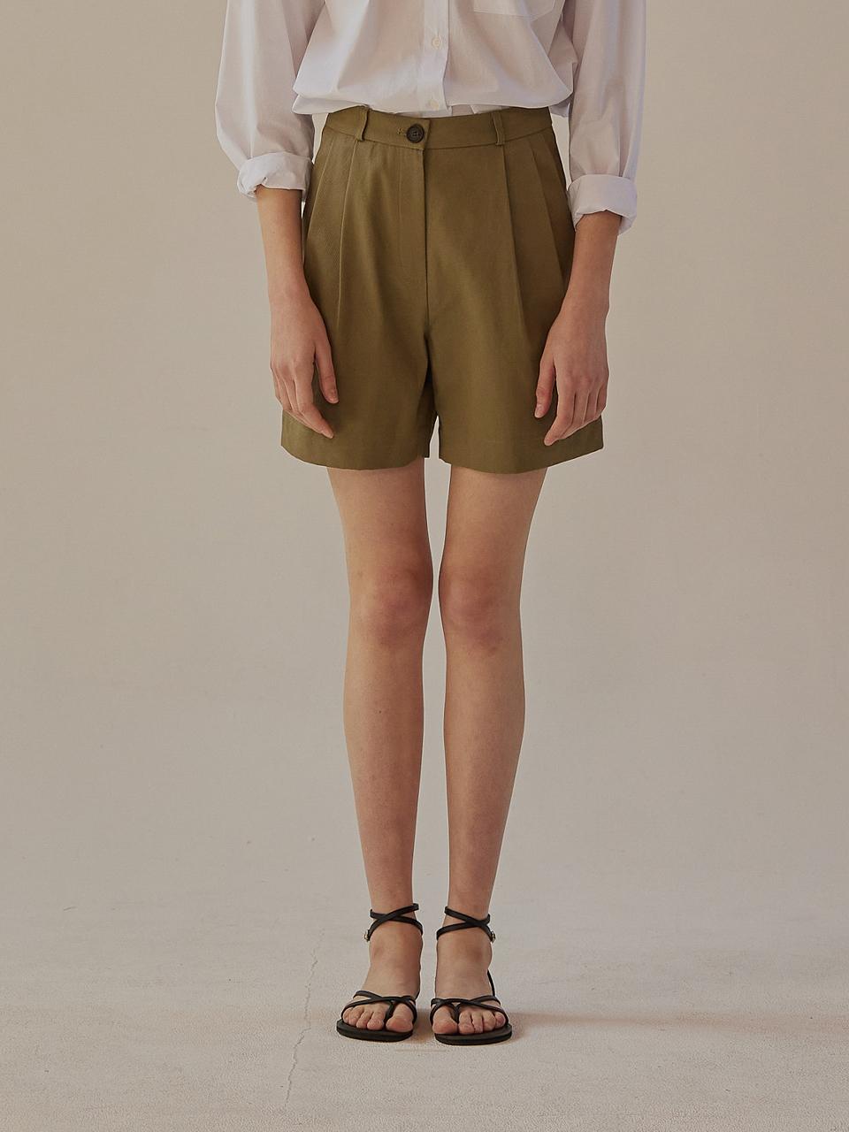 MangoManyPlease SAND PINTUCK SHORTS (2colors)