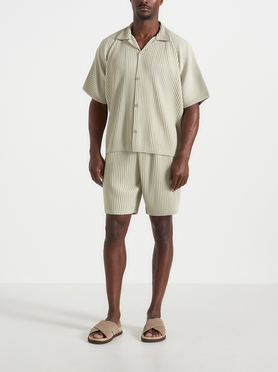 Manière De Voir Manière De Voir Drew Pleated Shorts