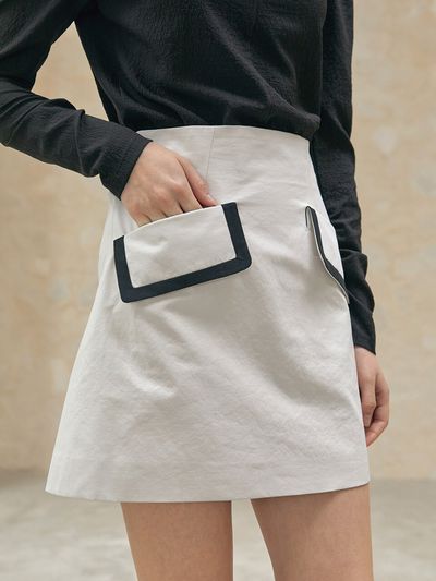 MANNON JODIE Front Pocket A-line Mini Skirt _ Ecru