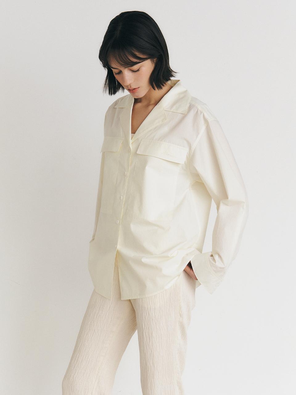 MANNON MANNON Classic Flap Pocket Open Collar Blouse