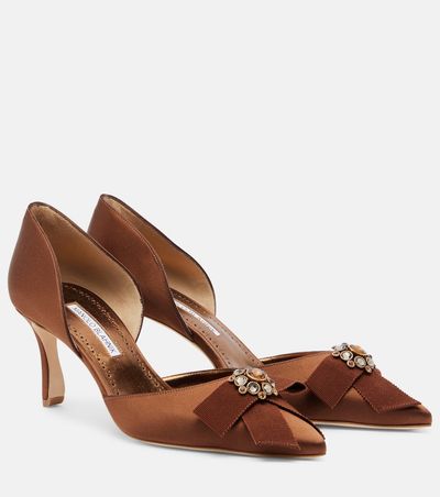 Manolo Blahnik Manolo Blahnik Apidosa embellished satin pumps