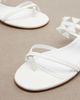 Manolo Blahnik Manolo Blahnik Maura leather thong sandals - 7