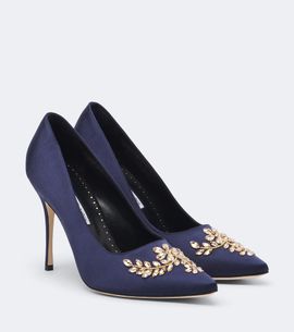 Manolo Blahnik Manolo Blahnik Pasadis embellished satin pumps